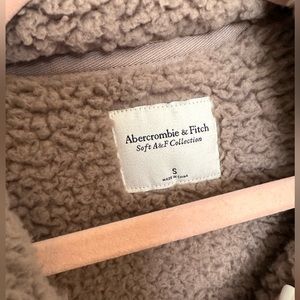 Tan Sherpa pullover - super comfy and soft